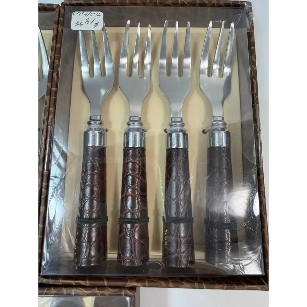 Wild Eye Designs Flatware Set 12 Pc Faux Crocodile Forks & Spreaders New In Box